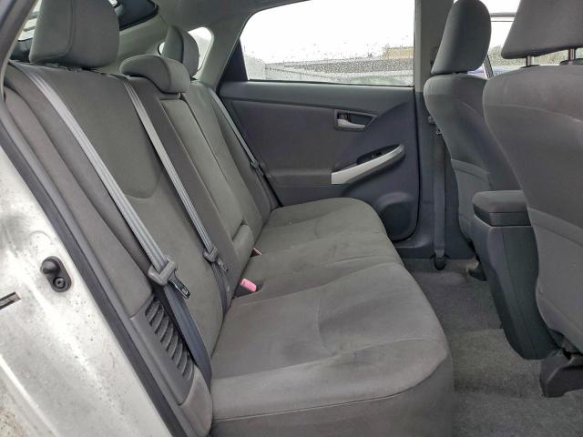 Toyota Prius Image 10