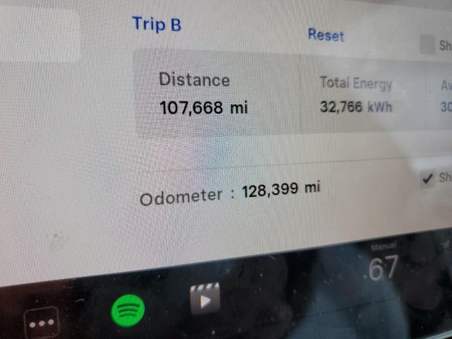 Tesla Model 3 Image 7