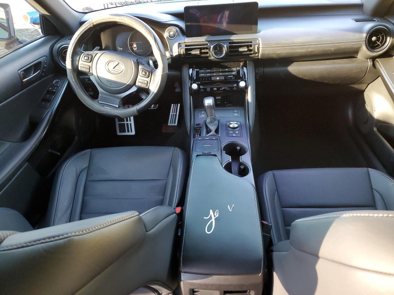 Lexus Is 350 F Sport Design Image 12