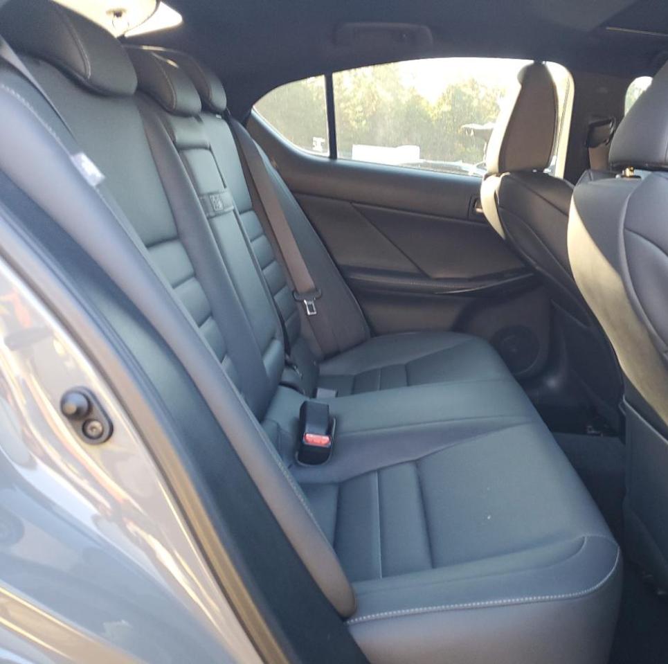 Lexus Is 350 F Sport Design Image 8