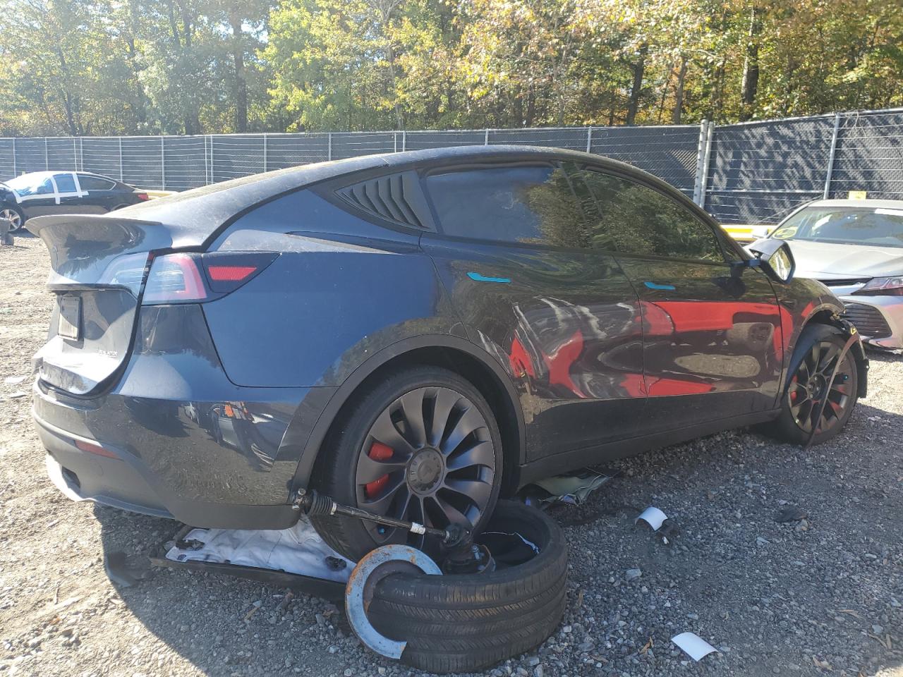 Tesla Model Y Image 9