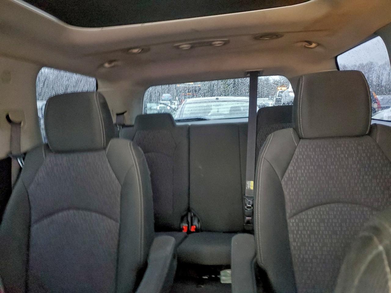 GMC Acadia Sle Image 4