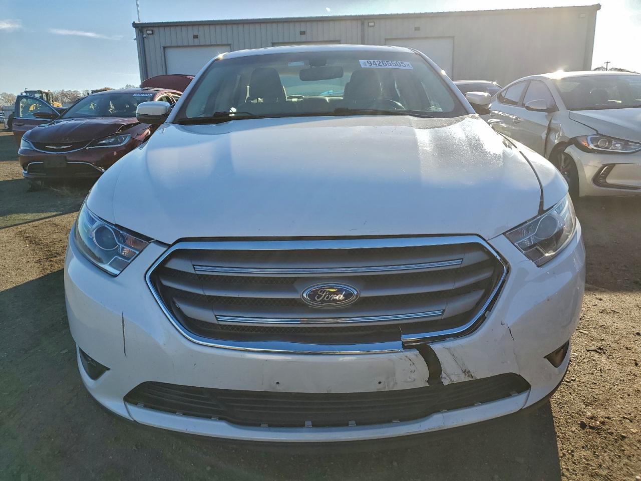 Ford Taurus Sel Image 9