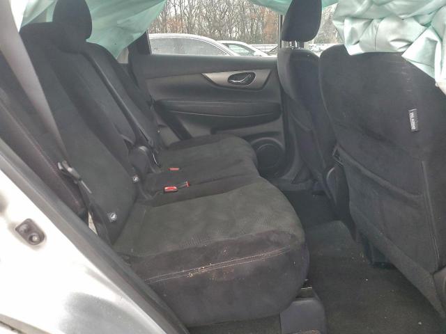 Nissan Rogue S Image 4