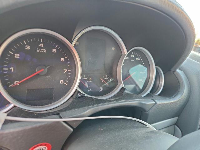 Porsche Cayenne S Image 10