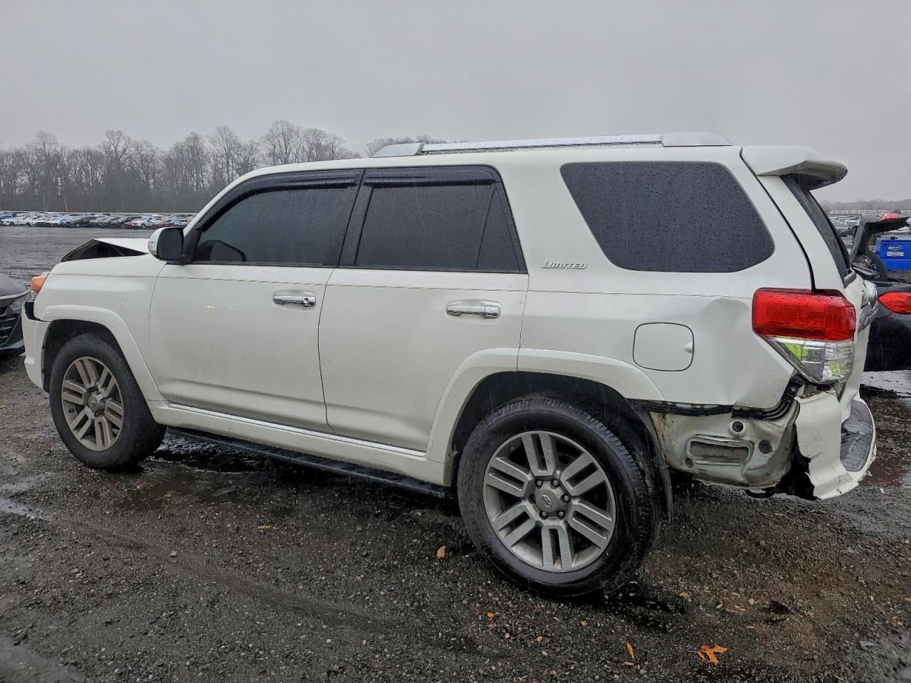 Toyota 4Runner Sr5 Image 8