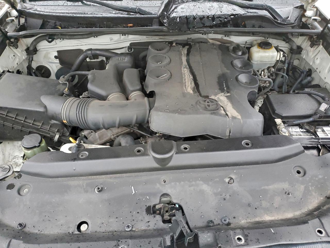 Toyota 4Runner Sr5 Image 10