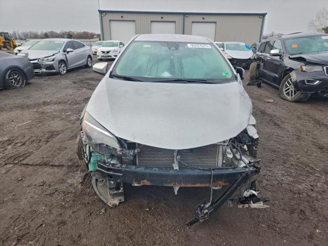 Toyota Corolla L Image 7