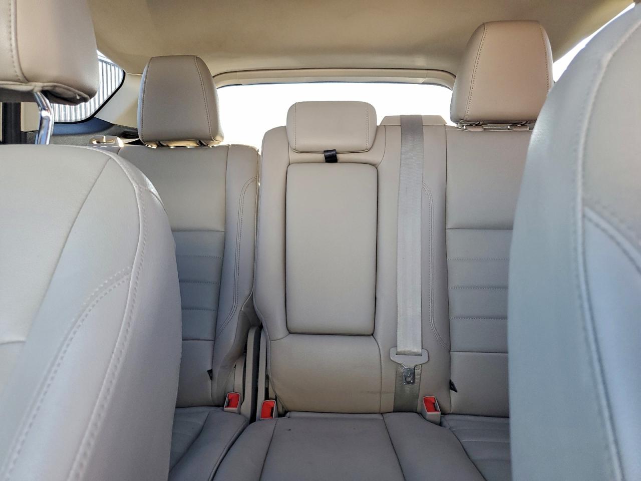 Ford Escape Titanium Image 6