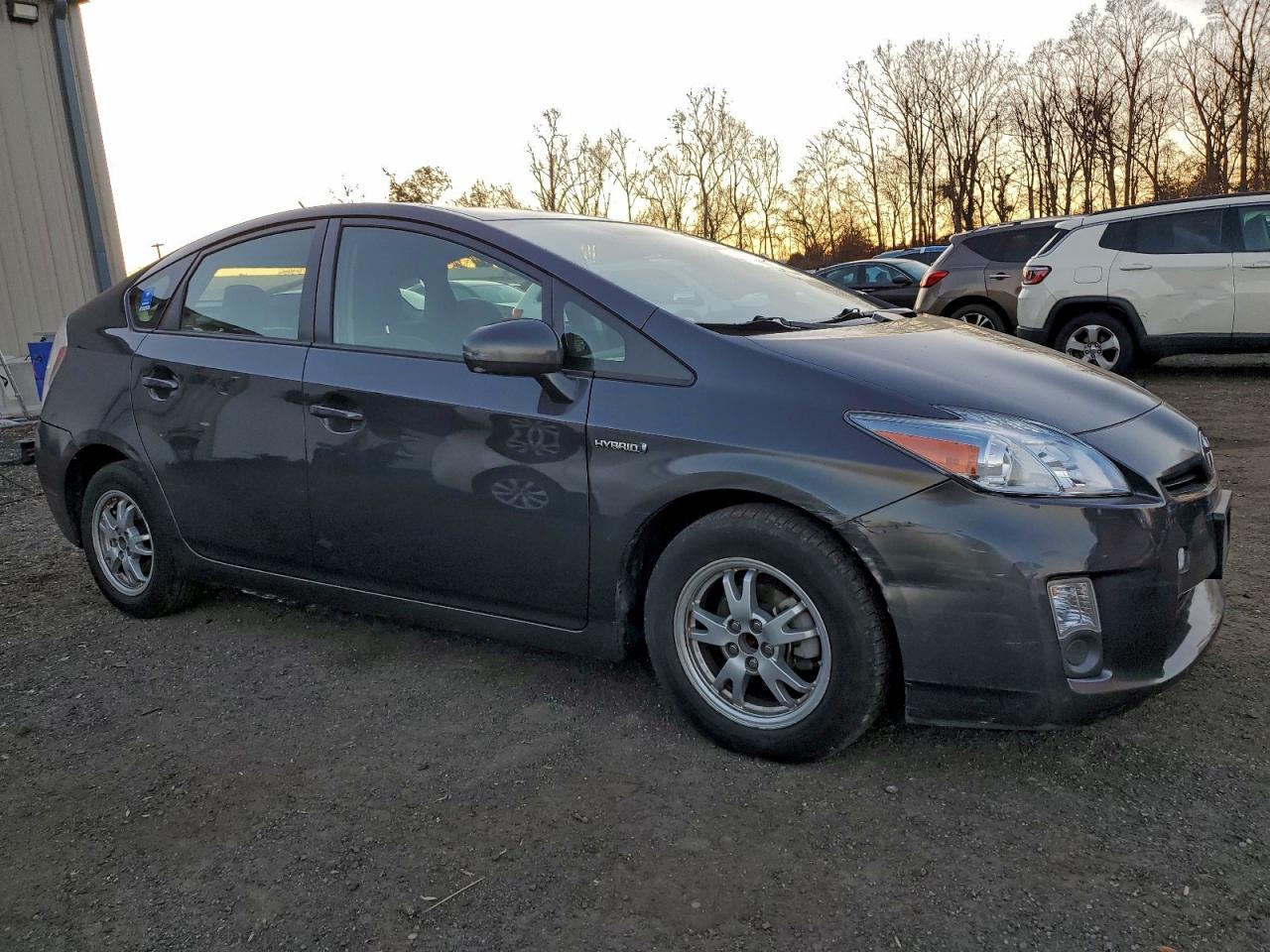 Toyota Prius Image 2