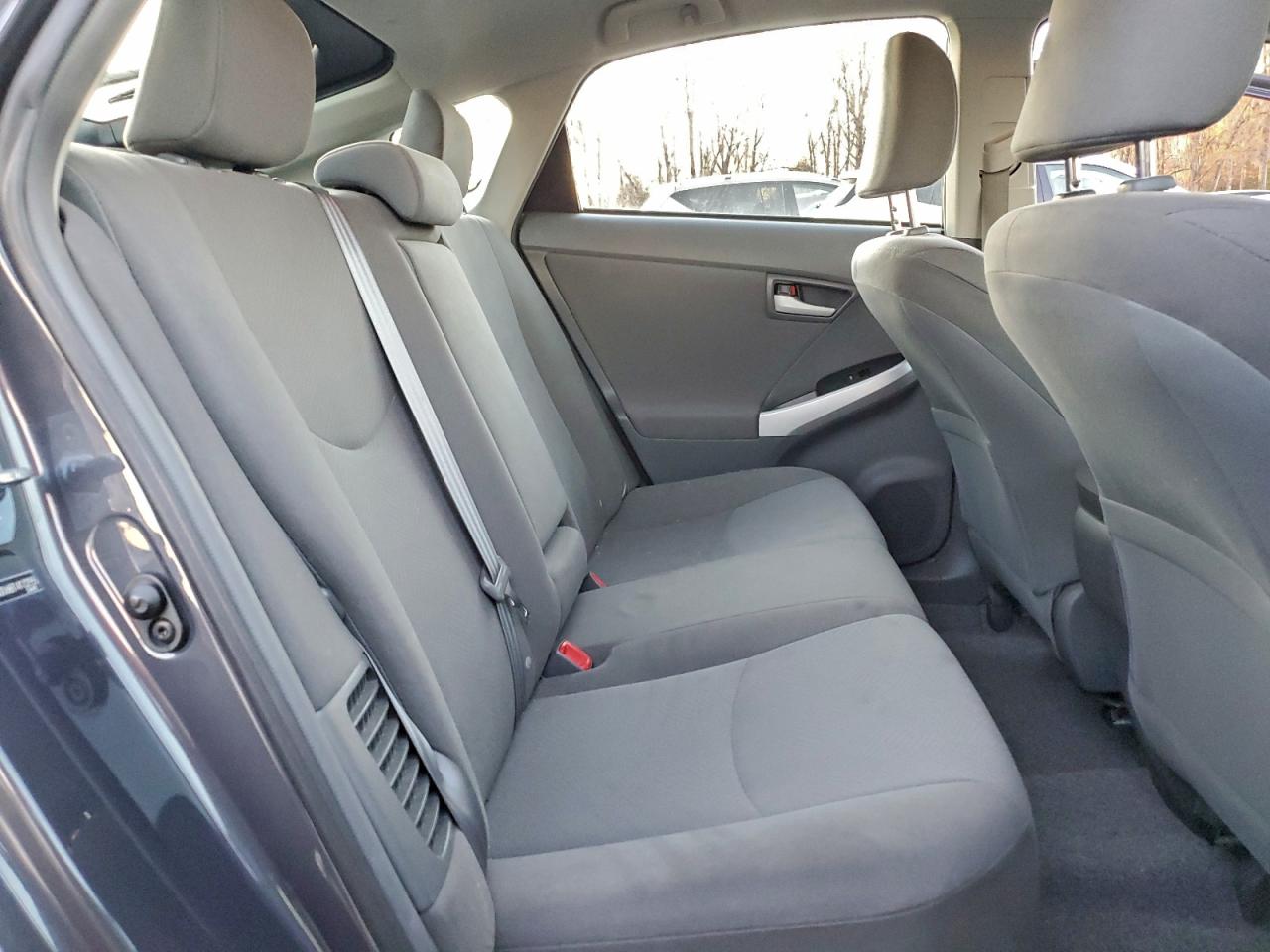 Toyota Prius Image 10