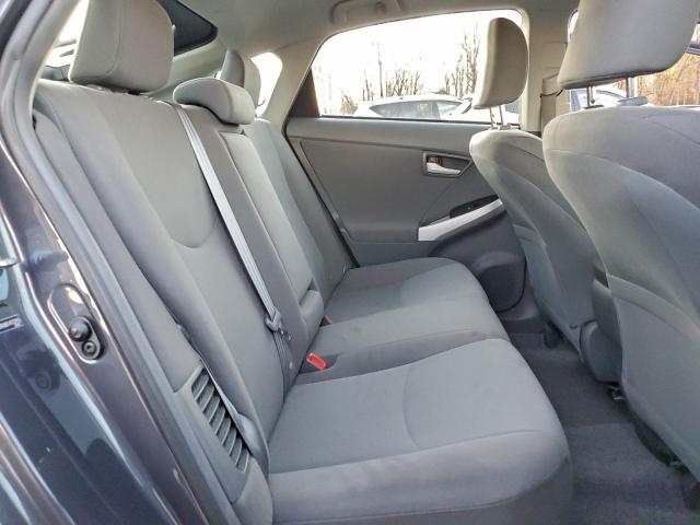 Toyota Prius Image 10