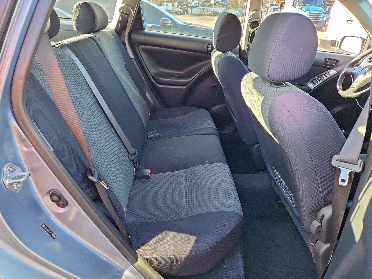 Toyota Corolla Xr Image 3