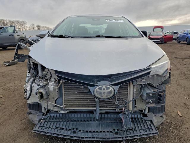 Toyota Corolla L Image 2