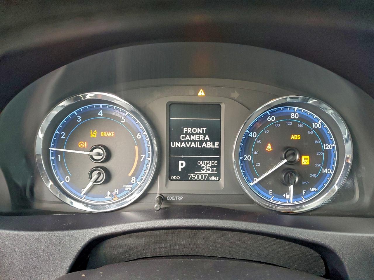 Toyota Corolla L Image 5