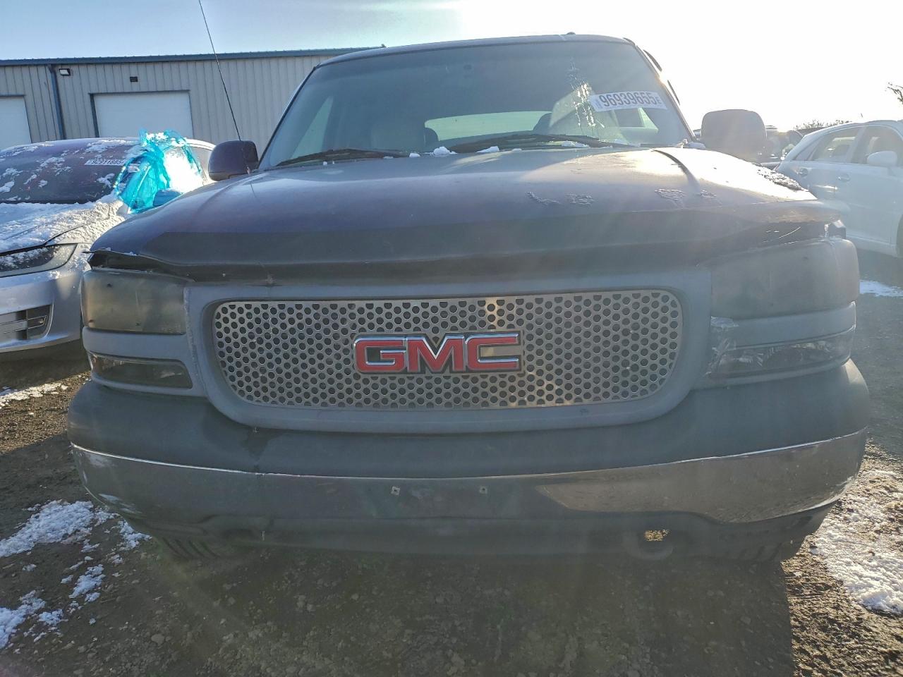 GMC Yukon Image 7