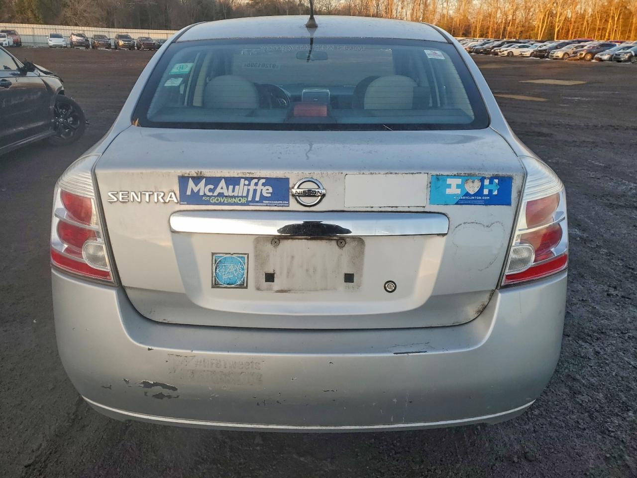 Nissan Sentra 2.0 Image 4