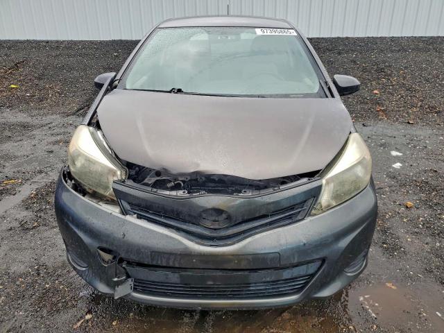 Toyota Yaris Image 6