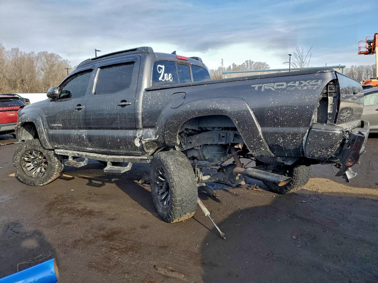 Toyota Tacoma Double Cab Long Bed Image 2