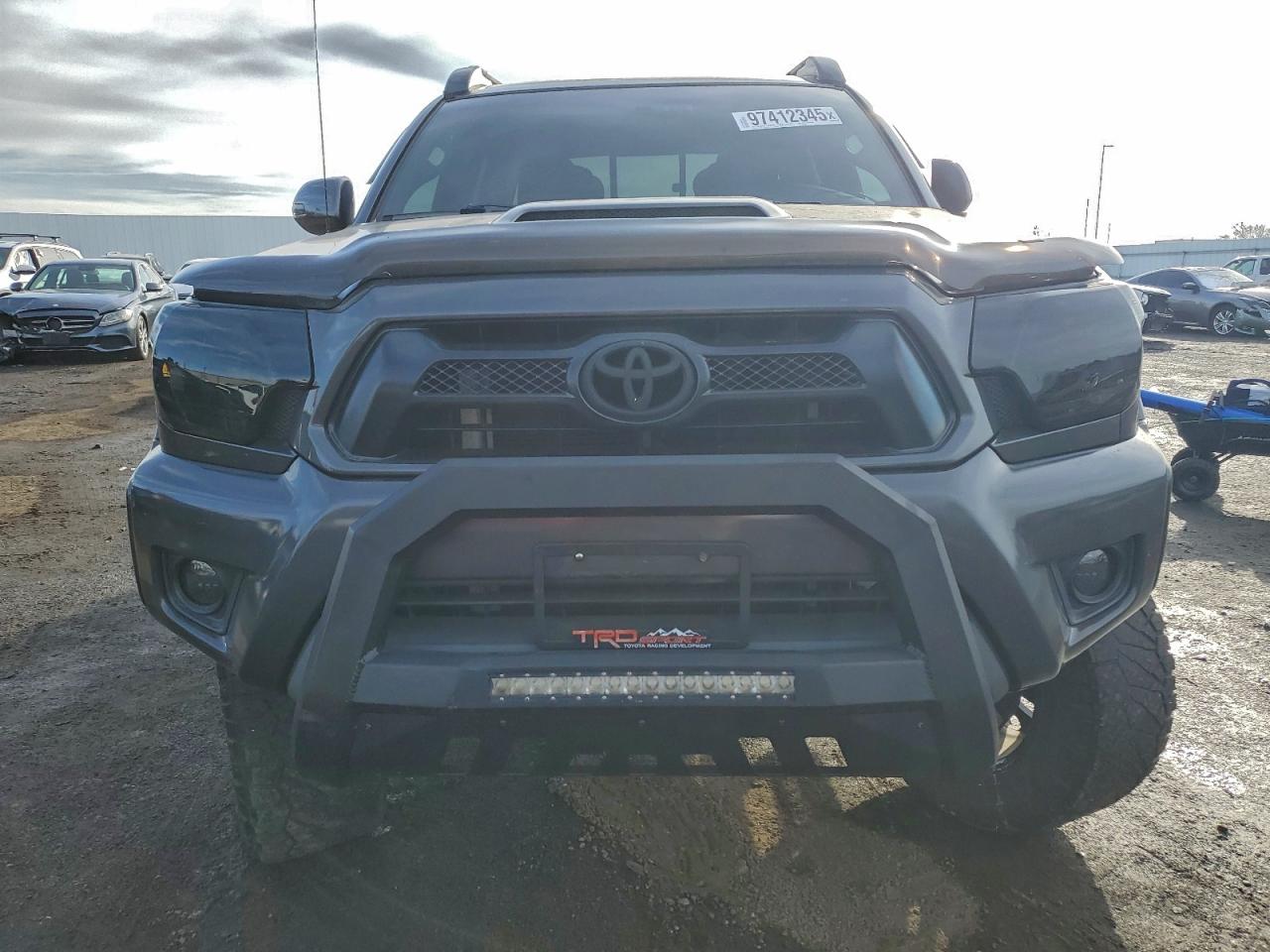 Toyota Tacoma Double Cab Long Bed Image 5
