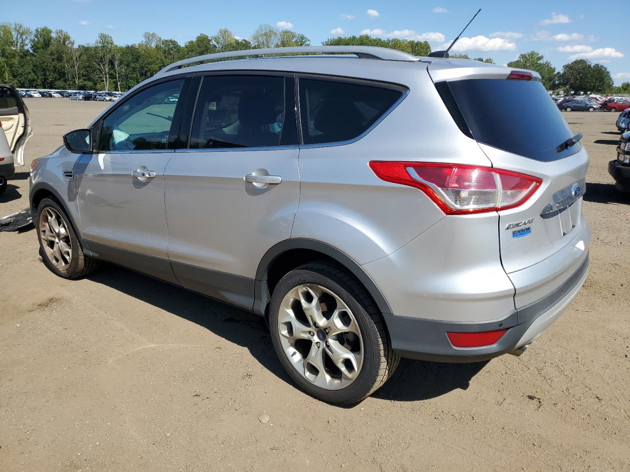 Ford Escape Titanium Image 9