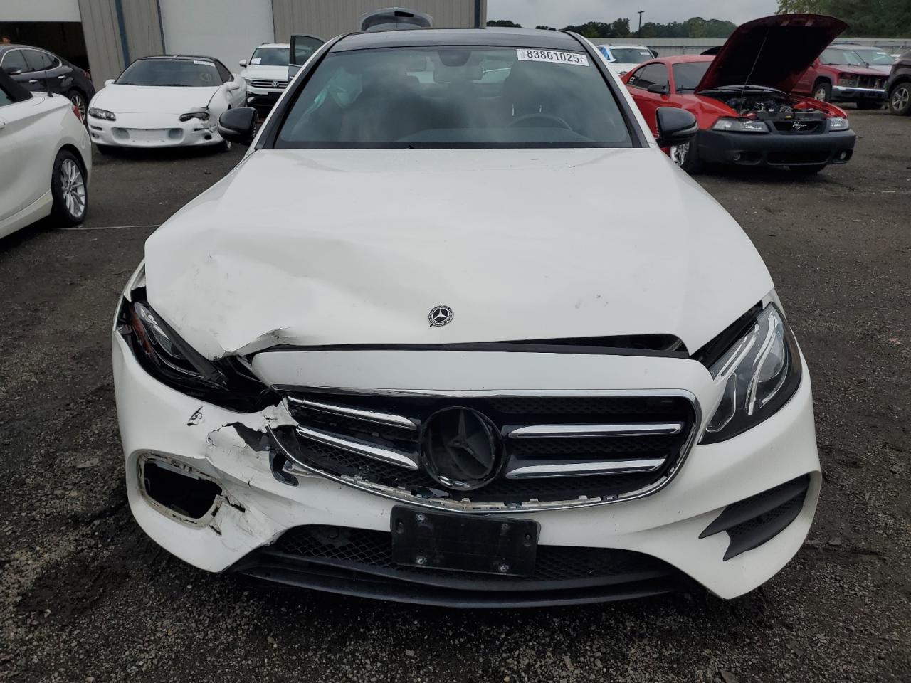 Mercedes-Benz E-Class 350 4matic Image 2