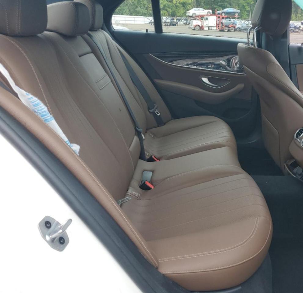 Mercedes-Benz E-Class 350 4matic Image 7