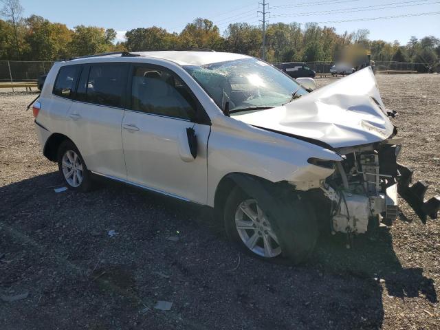 Toyota Highlander Base Image 8