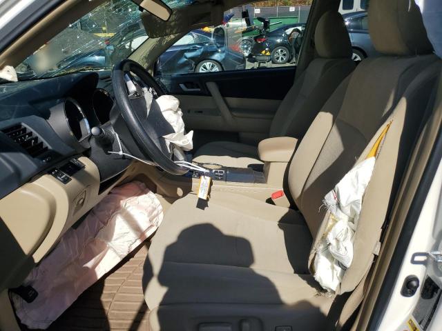 Toyota Highlander Base Image 9