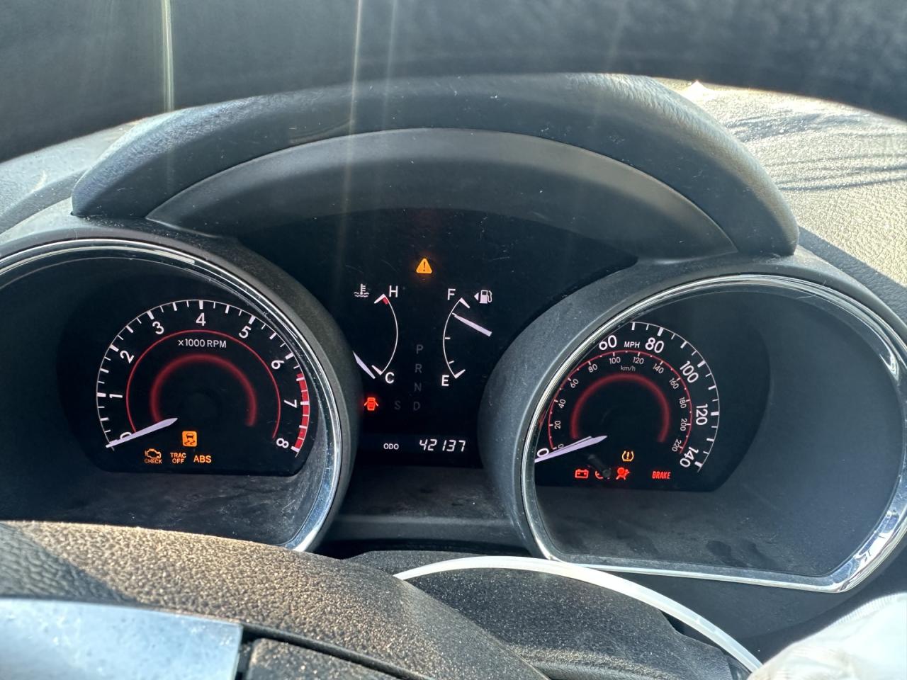 Toyota Highlander Base Image 3