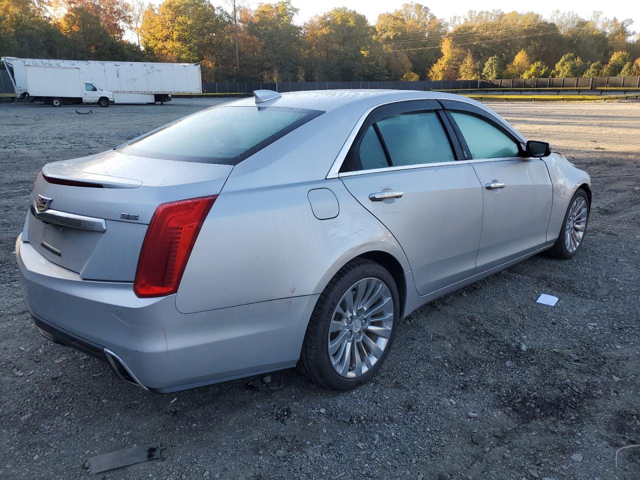 Cadillac CTS Luxury Image 7