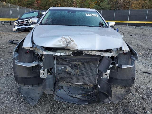 Cadillac CTS Luxury Image 6