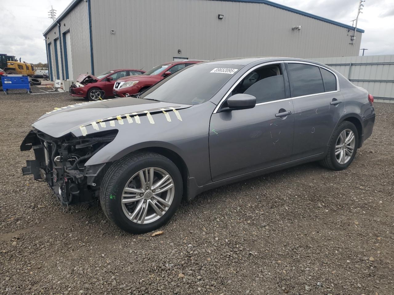 INFINITI G25 Image 1