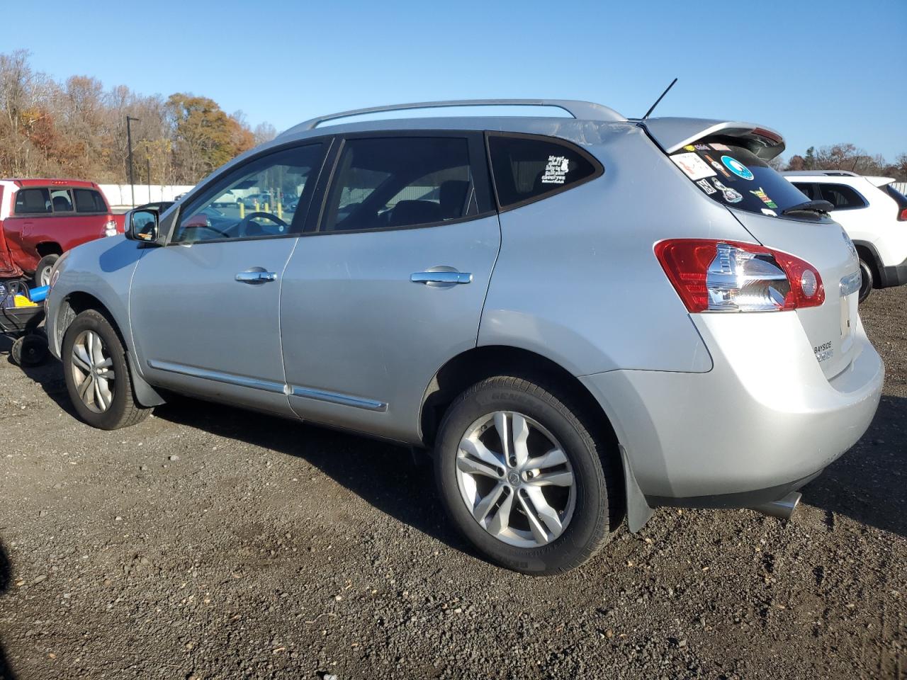 Nissan Rogue S Image 7