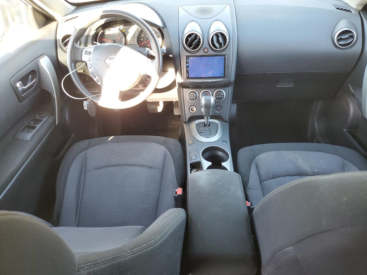 Nissan Rogue S Image 10