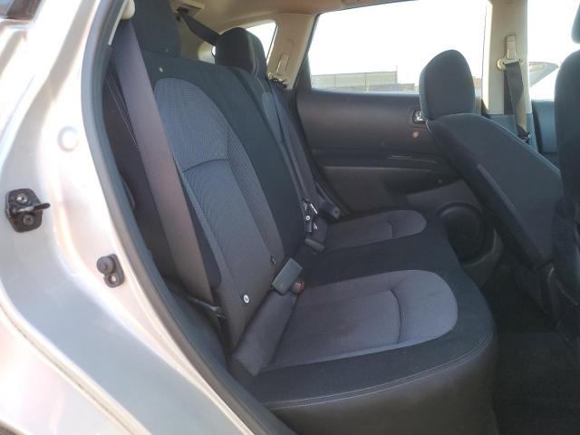 Nissan Rogue S Image 2