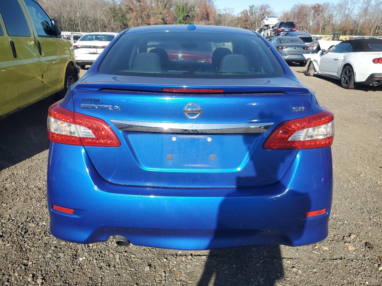 Nissan Sentra S Image 7