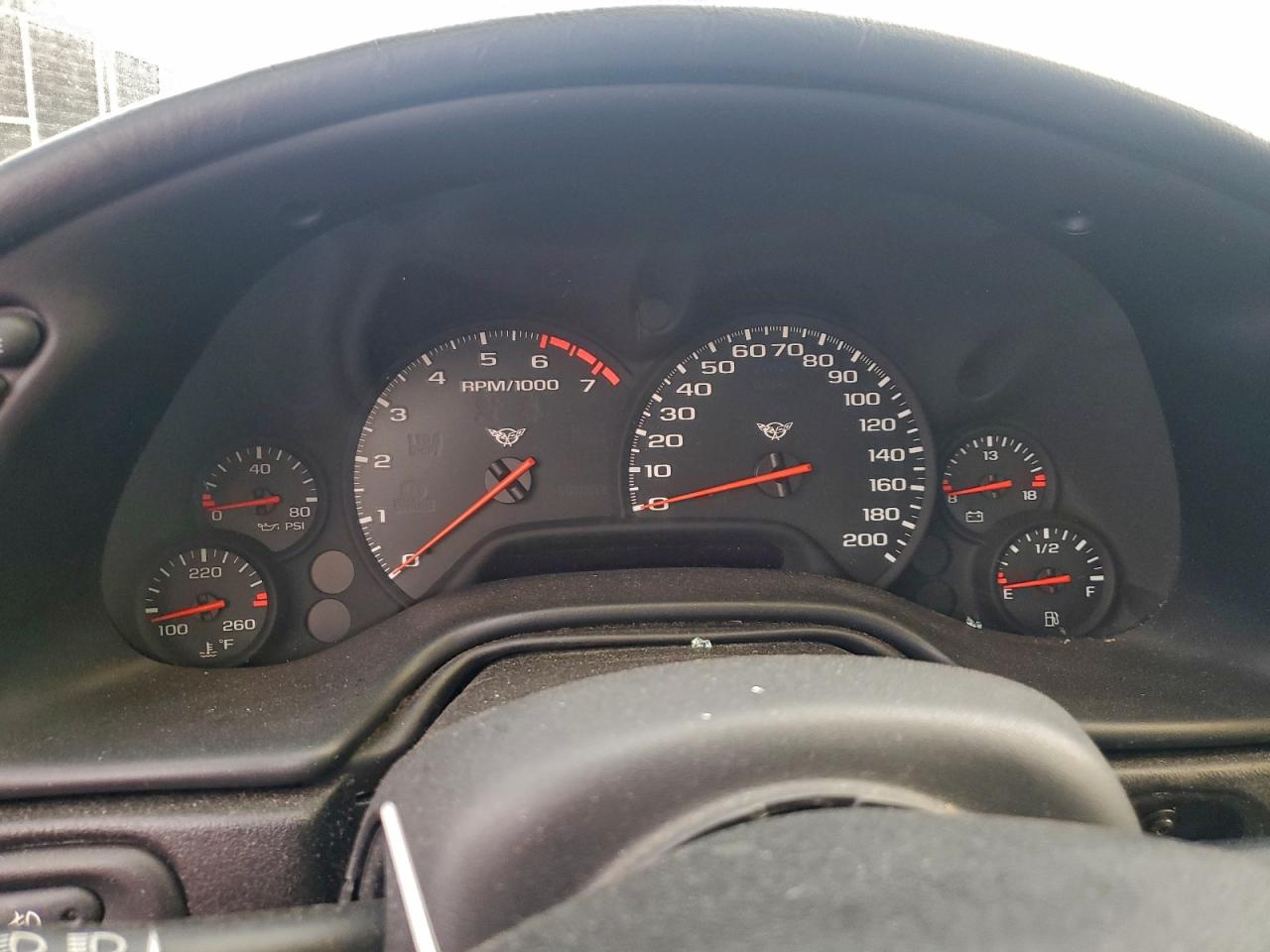 Chevrolet Corvette Image 3