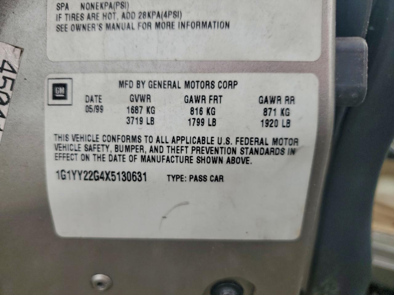 Chevrolet Corvette Image 12