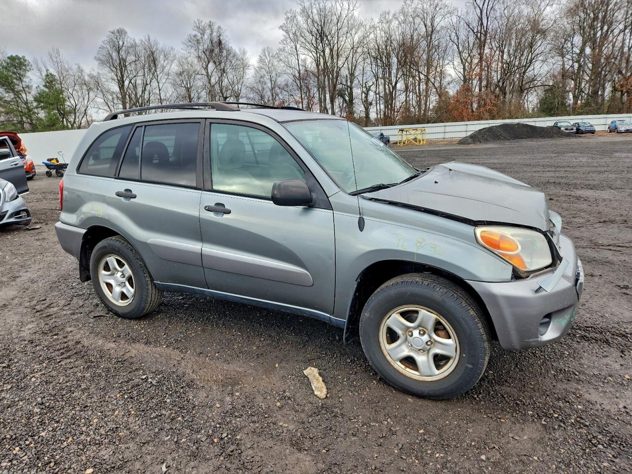 Toyota RAV4 Image 12