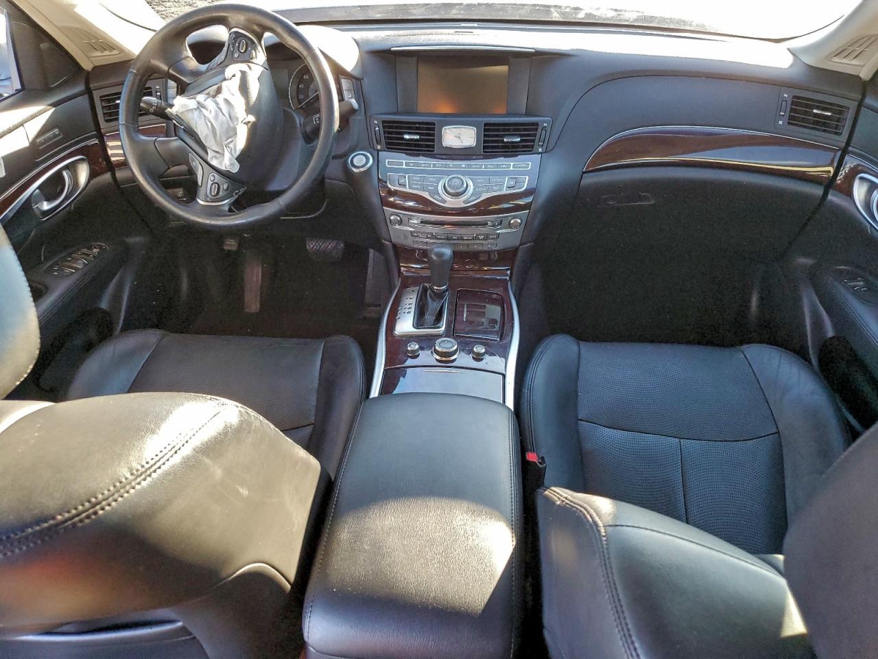 INFINITI M37 X Image 7