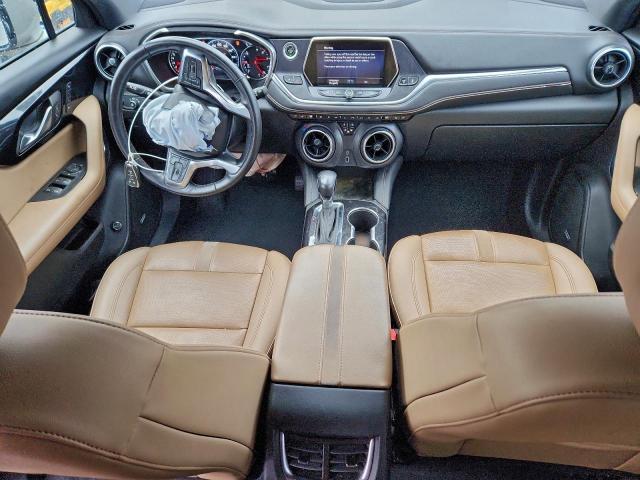 Chevrolet Blazer Premier Image 2