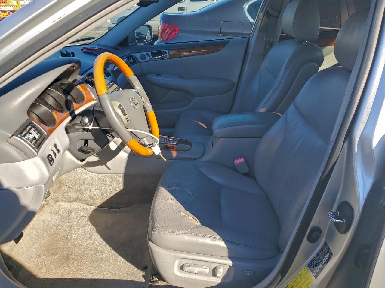 Lexus Es 330 Image 12