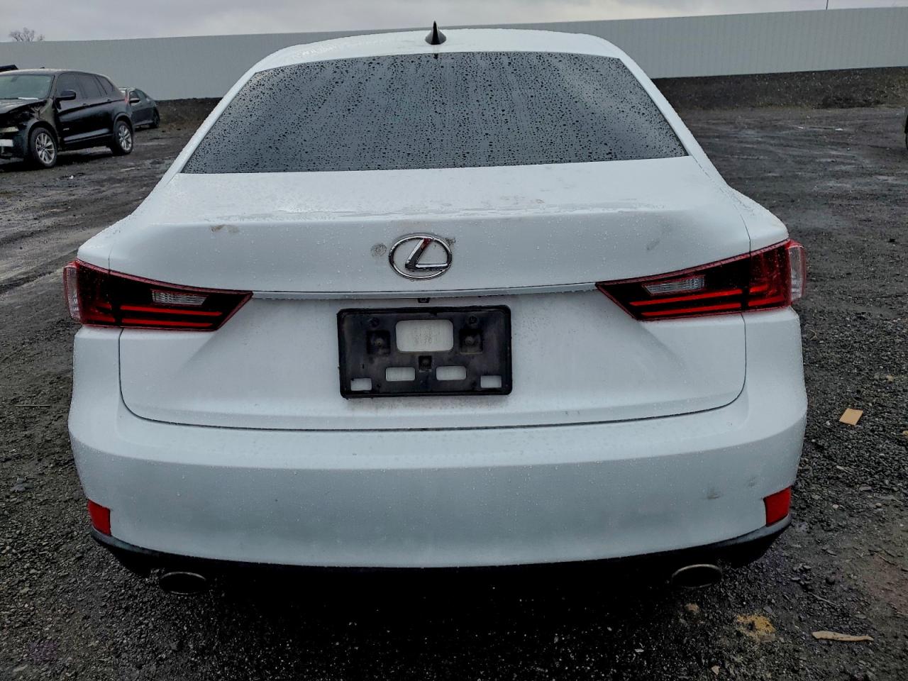 Lexus Is 350 Image 6