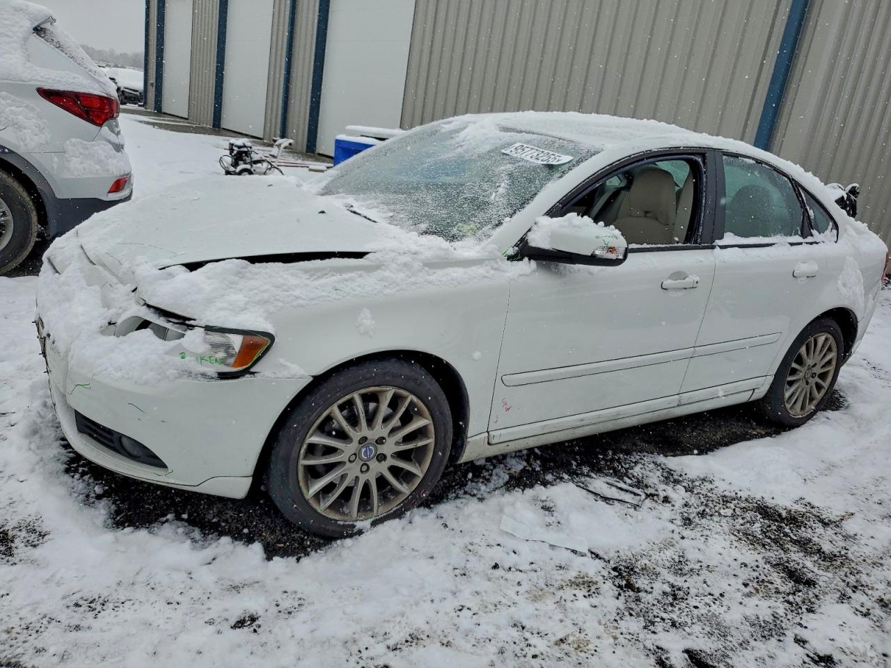 Volvo S40 T5 Image 1