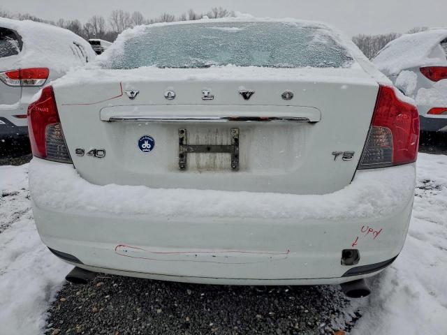 Volvo S40 T5 Image 8