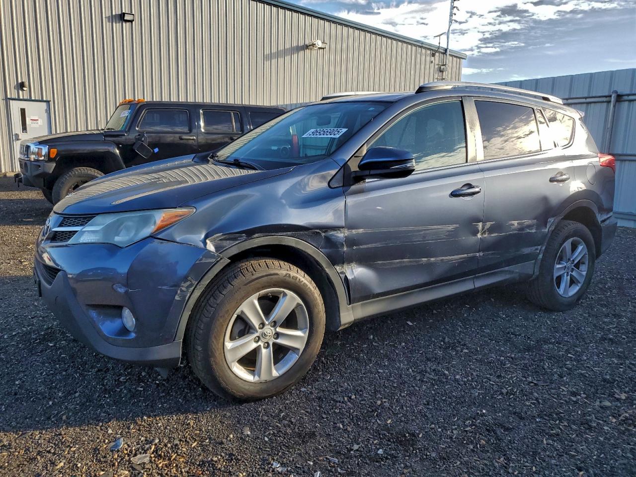 Toyota RAV4 Xle Image 1