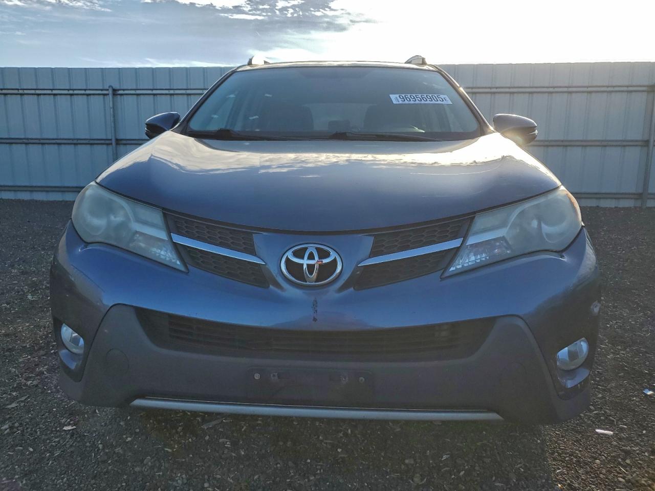 Toyota RAV4 Xle Image 8
