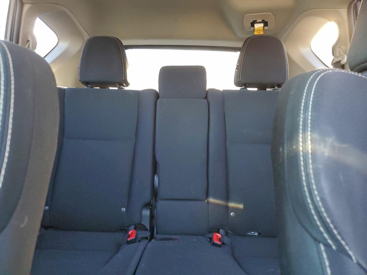 Toyota RAV4 Xle Image 5