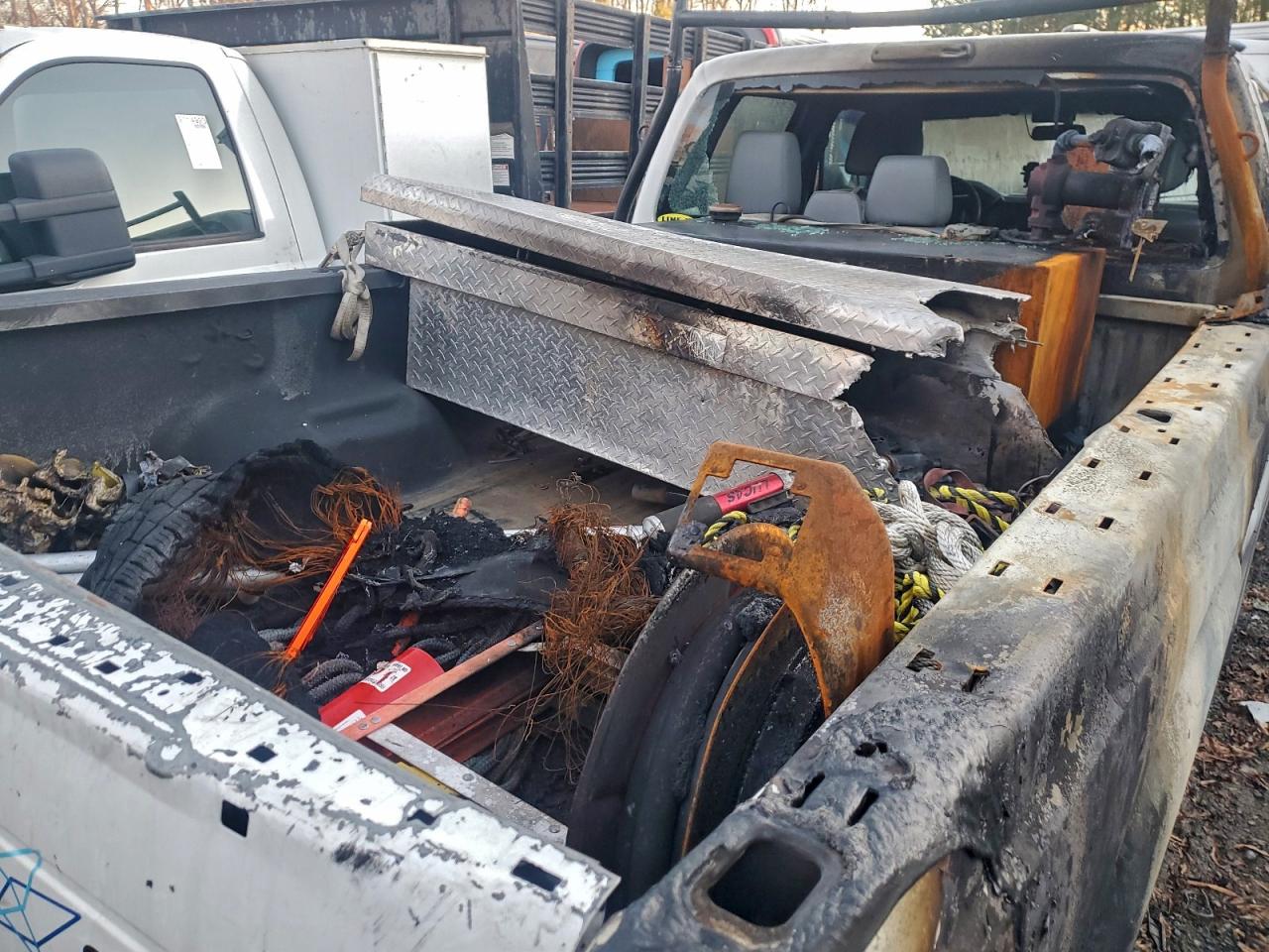 Ford F-350 Super Duty Image 8